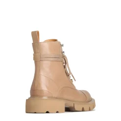 EOS Footwear Ankle Boots><noscript><img width=