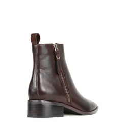 EOS Footwear Ankle Boots><noscript><img width=