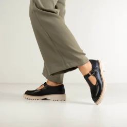 EOS Footwear Loafer Heels><noscript><img width=