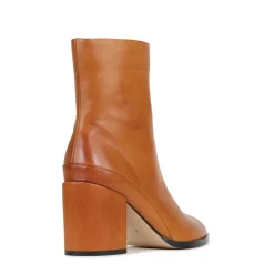 EOS Footwear Ankle Boots><noscript><img width=