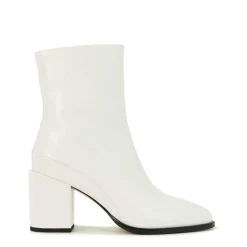 EOS Footwear Ankle Boots><noscript><img width=