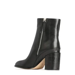 EOS Footwear Ankle Boots><noscript><img width=