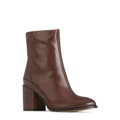EOS Footwear Ankle Boots><noscript><img width=