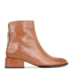 EOS Footwear Ankle Boots><noscript><img width=
