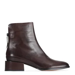 EOS Footwear Ankle Boots><noscript><img width=