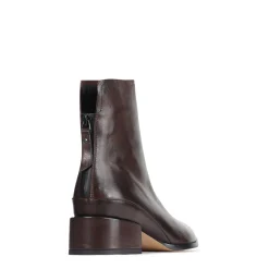 EOS Footwear Ankle Boots><noscript><img width=