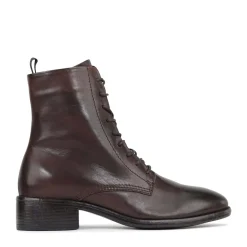 EOS Footwear Ankle Boots><noscript><img width=