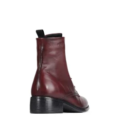 EOS Footwear Ankle Boots><noscript><img width=