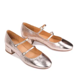 EOS Footwear Block Heels><noscript><img width=