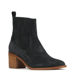 EOS Footwear Ankle Boots><noscript><img width=