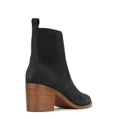 EOS Footwear Ankle Boots><noscript><img width=