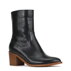 EOS Footwear Ankle Boots><noscript><img width=