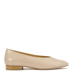 EOS Footwear Ballet Flats & Loafer><noscript><img data-lazyloaded=