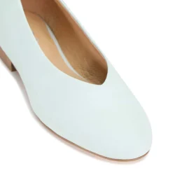 EOS Footwear Ballet Flats & Loafer><noscript><img data-lazyloaded=