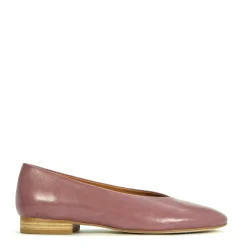 EOS Footwear Ballet Flats & Loafer><noscript><img data-lazyloaded=