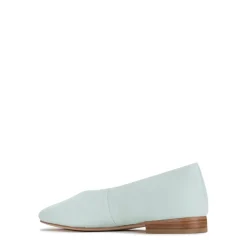 EOS Footwear Ballet Flats & Loafer><noscript><img data-lazyloaded=