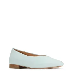 EOS Footwear Ballet Flats & Loafer><noscript><img data-lazyloaded=
