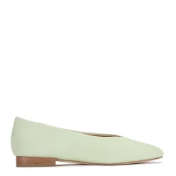 EOS Footwear Ballet Flats & Loafer><noscript><img data-lazyloaded=
