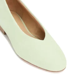 EOS Footwear Ballet Flats & Loafer><noscript><img data-lazyloaded=