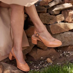 EOS Footwear Block Heels><noscript><img width=
