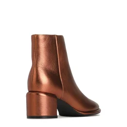 EOS Footwear Ankle Boots><noscript><img width=