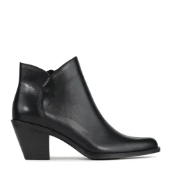 EOS Footwear Ankle Boots><noscript><img width=