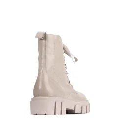 EOS Footwear Ankle Boots><noscript><img width=