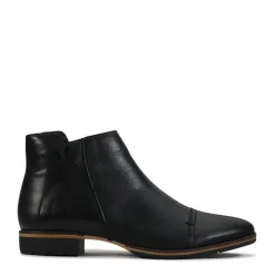 EOS Footwear Ankle Boots><noscript><img width=