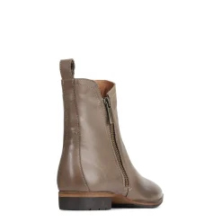 EOS Footwear Ankle Boots><noscript><img width=
