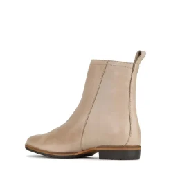 EOS Footwear Ankle Boots><noscript><img width=