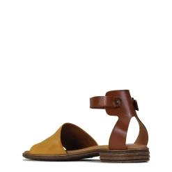 EOS Footwear Sandals><noscript><img width=