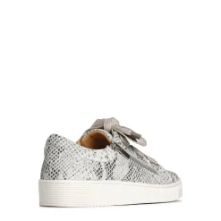 EOS Footwear Flat Sneakers><noscript><img width=