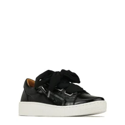 EOS Footwear Flat Sneakers><noscript><img width=