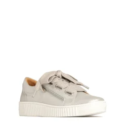 EOS Footwear Flat Sneakers><noscript><img width=