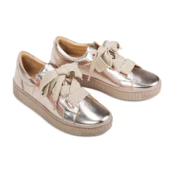 EOS Footwear Flat Sneakers><noscript><img width=