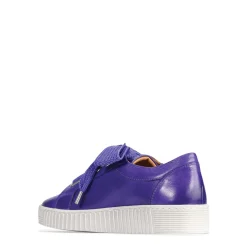 EOS Footwear Flat Sneakers><noscript><img width=