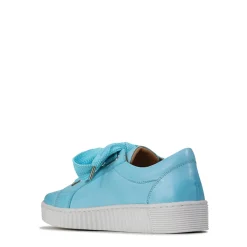 EOS Footwear Flat Sneakers><noscript><img width=