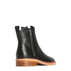 EOS Footwear Ankle Boots><noscript><img width=