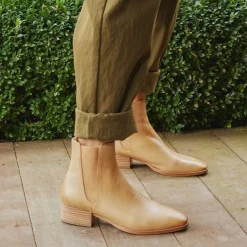 EOS Footwear Chelsea Boots|Ankle Boots><noscript><img width=