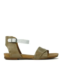 EOS Footwear Sandals><noscript><img width=