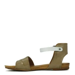 EOS Footwear Sandals><noscript><img width=