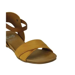 EOS Footwear Sandals><noscript><img width=