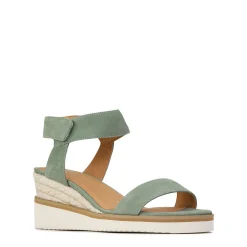 EOS Footwear Wedges & Espadrilles><noscript><img width=
