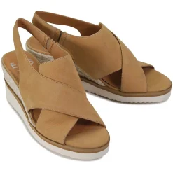 EOS Footwear Wedges & Espadrilles><noscript><img width=