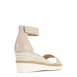 EOS Footwear Wedges & Espadrilles><noscript><img width=