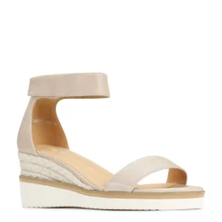 EOS Footwear Wedges & Espadrilles><noscript><img width=