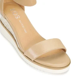 EOS Footwear Wedges & Espadrilles><noscript><img width=