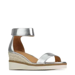 EOS Footwear Wedges & Espadrilles><noscript><img width=