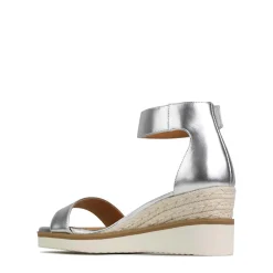 EOS Footwear Wedges & Espadrilles><noscript><img width=