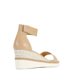 EOS Footwear Wedges & Espadrilles><noscript><img width=